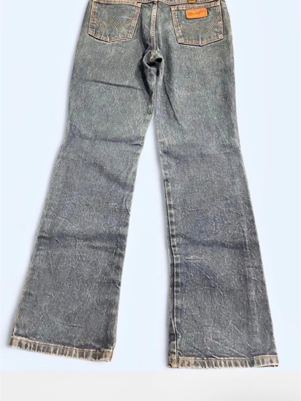 Wrangler 9455R Wide Leg Jeans  Waist 32x 33